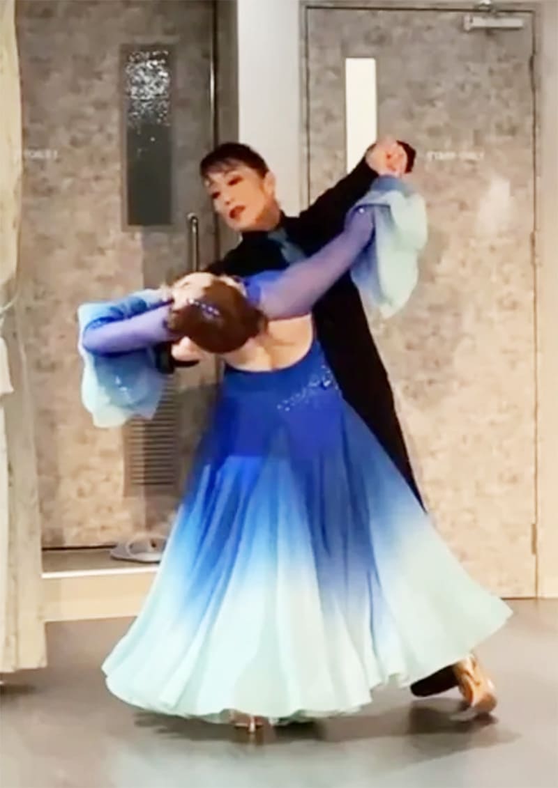 画像：藤井智子　平山清賀組　スローフォックストロット&タンゴ