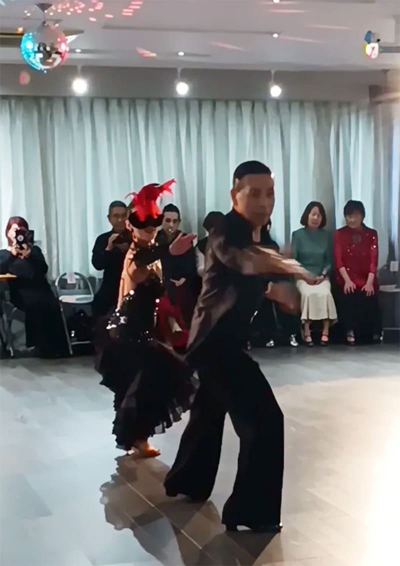 画像：平山和事　清賀組　ルンバ