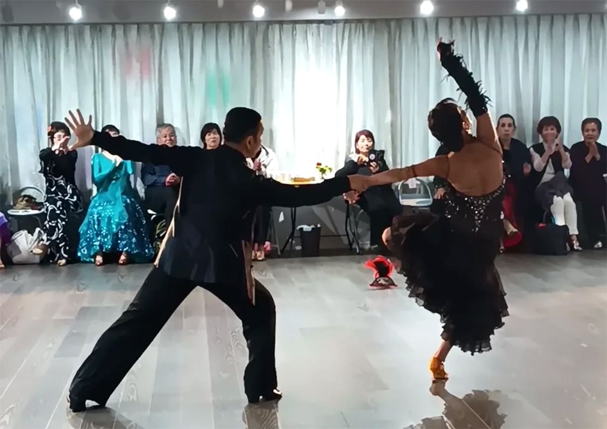 画像：平山和事　清賀組　ルンバ