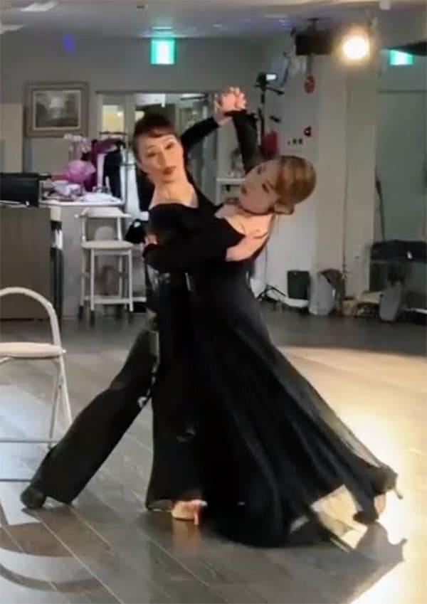 藤井智子と平山清賀によるタンゴ